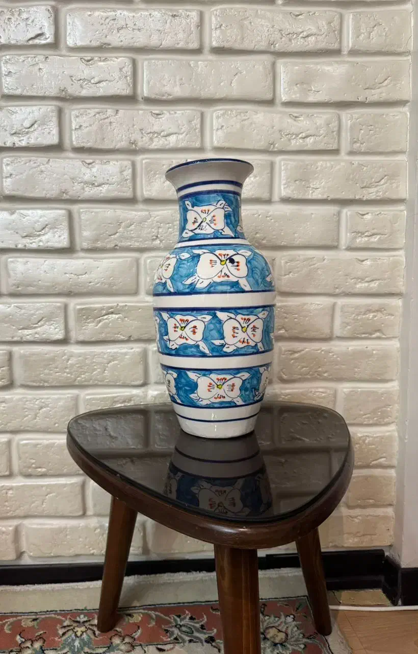 گلدان تزئینی سفالی دست ساز|صنایع دستی و سایر لوازم تزئینی|تهران, باغ خزانه|دیوار