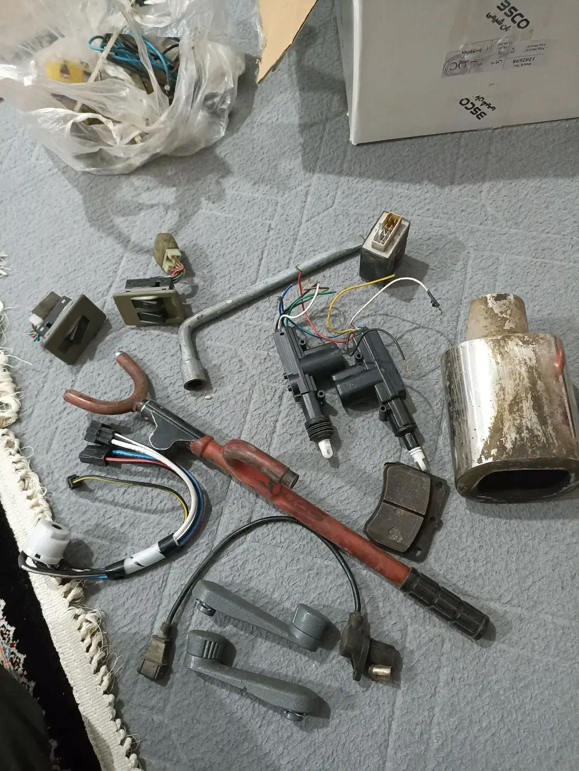 تعدادی وسایل پراید|قطعات یدکی و لوازم جانبی|همدان, |دیوار