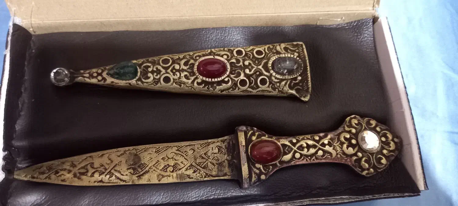 خنجر کلکسیونی برنجی|کلکسیون و سرگرمی|ساری, |دیوار