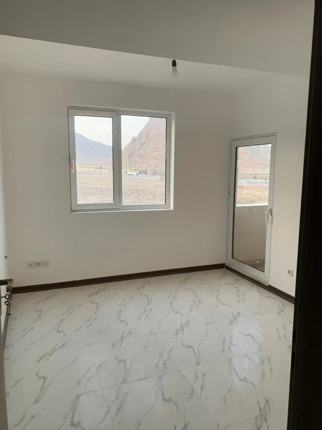 فروش واحد نوساز در تفت مسکن مهر|فروش آپارتمان|تفت, |دیوار