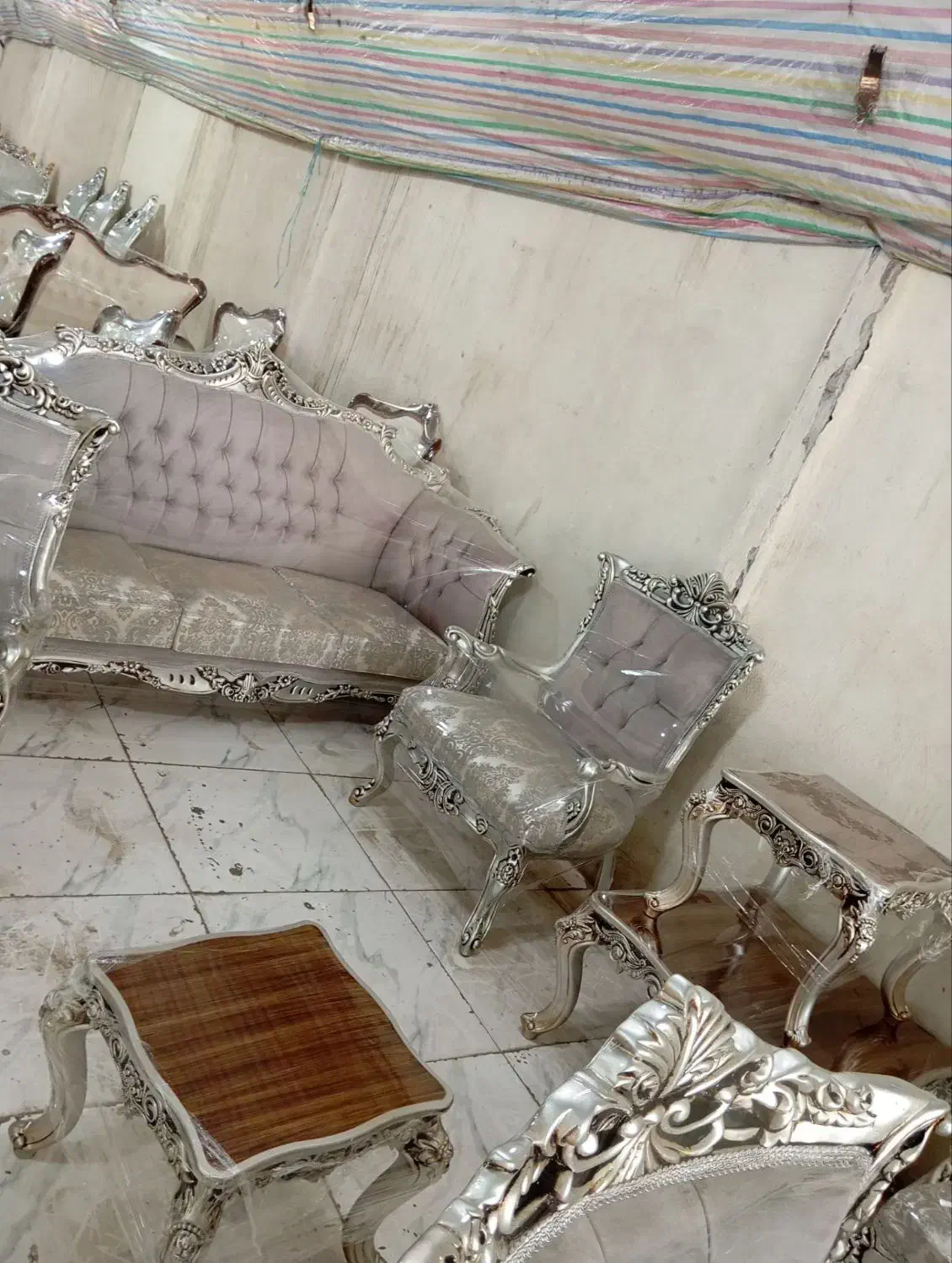 سه دست مبل /توضیحات خوانده شود|مبلمان خانگی و میز عسلی|میاندوآب, |دیوار