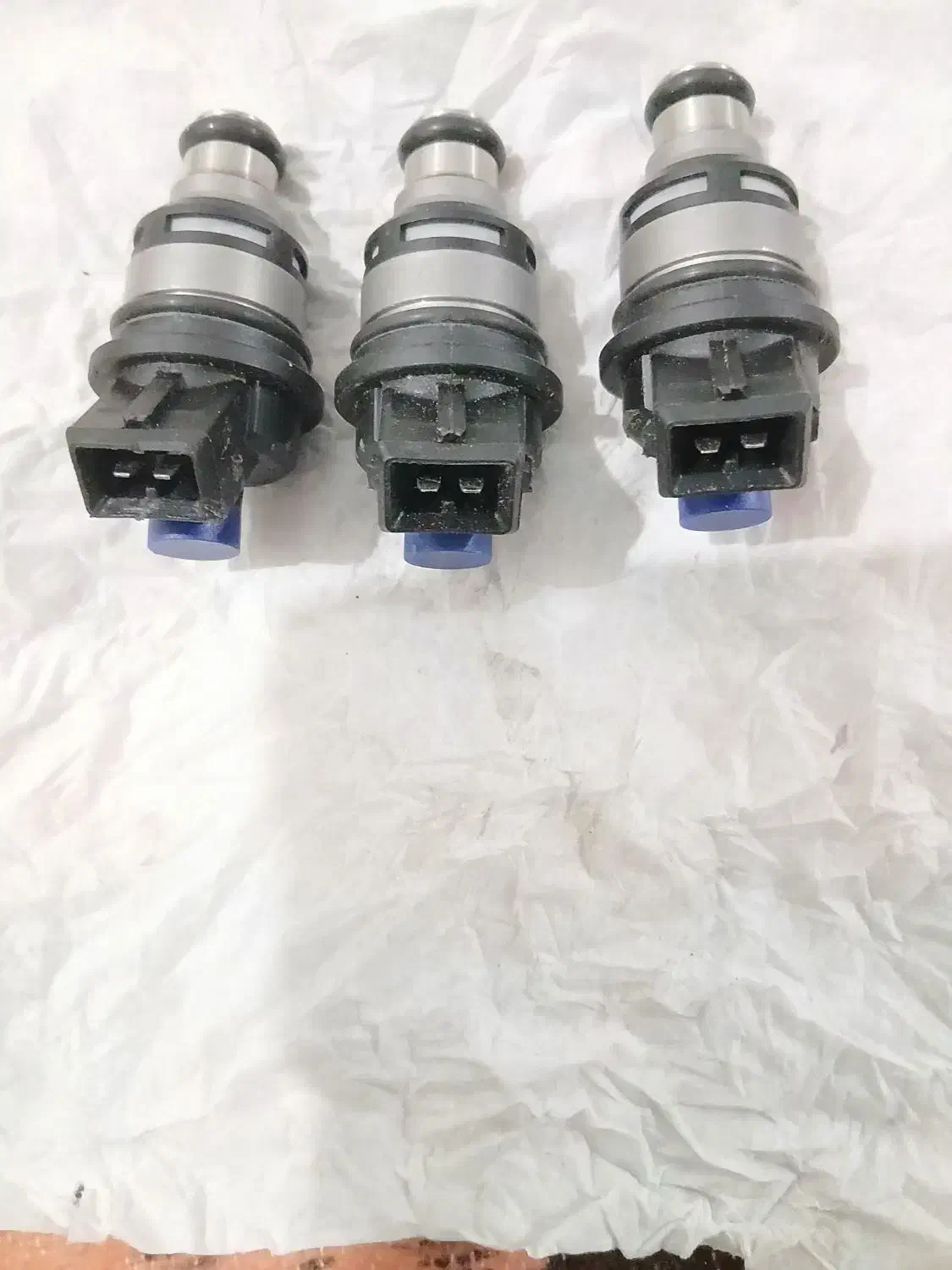 سه عدد سوزن انژوکتور تپول|قطعات یدکی و لوازم جانبی|فارغان, |دیوار