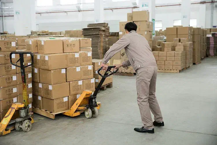 استخدام کارگر انبار / اپراتور انبار|استخدام صنعتی، فنی، مهندسی|قم, جمکران|دیوار