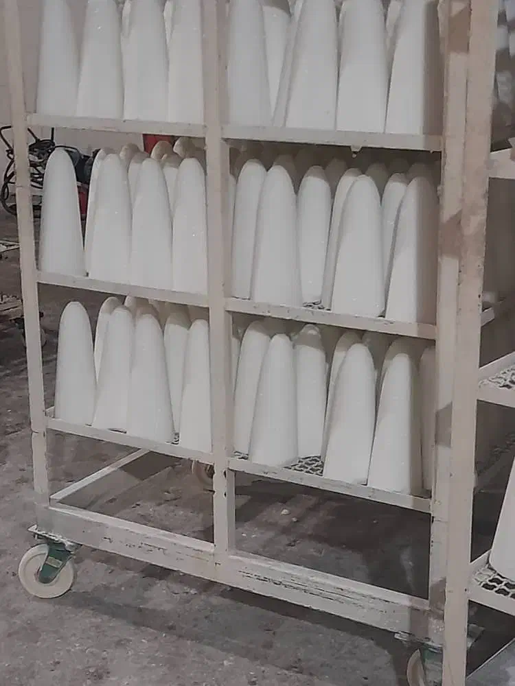 استخدام کارگرساده خانم وآقا درکارخانه قندشیرین کام|استخدام صنعتی، فنی، مهندسی|دورود, |دیوار