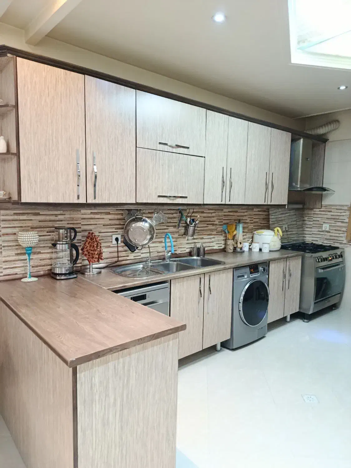 95متر 2خواب بسیار خوش نقشه و شیک