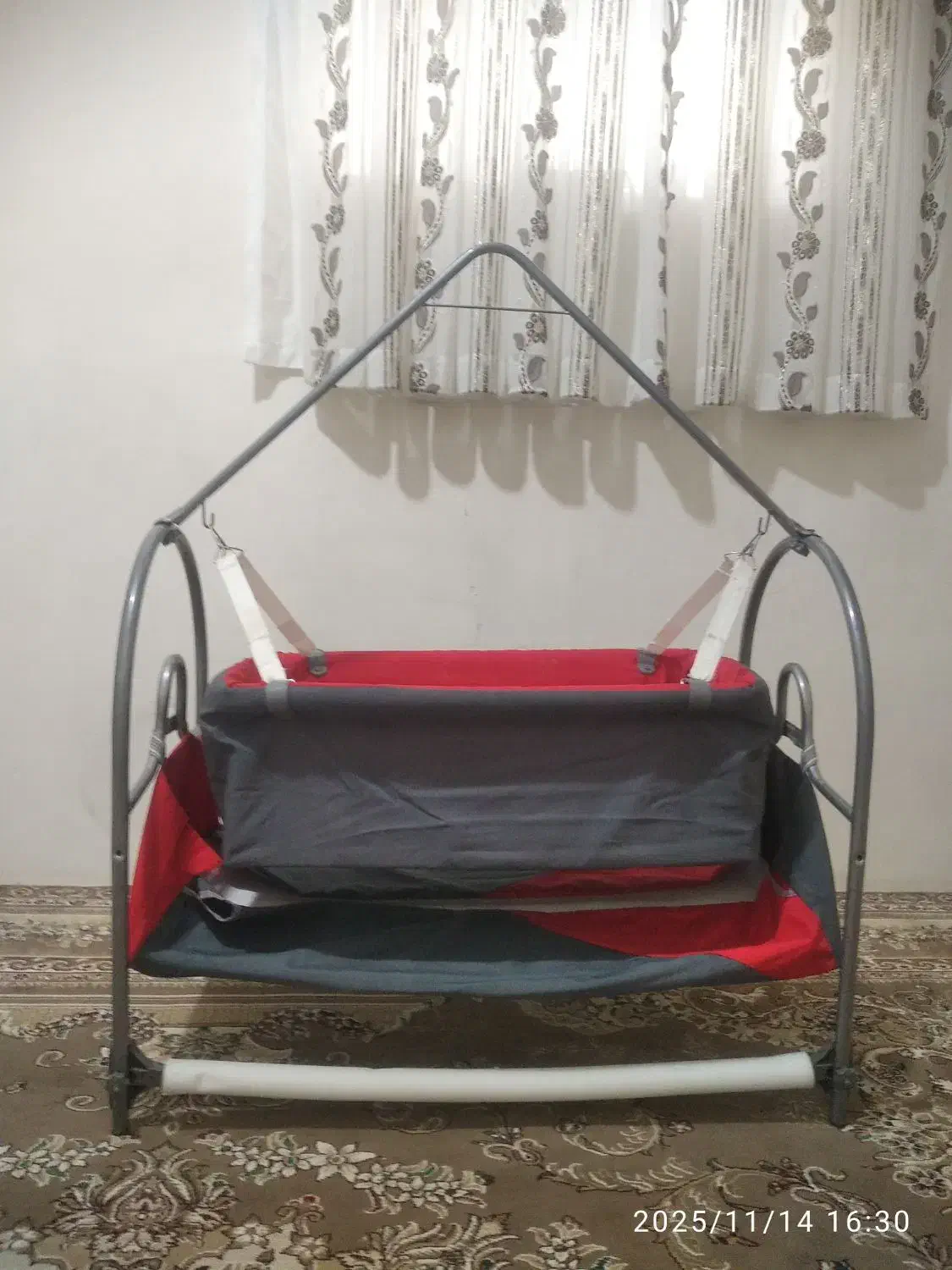 گهواره نوزاد|تخت و صندلی بچه|کامیاران, |دیوار