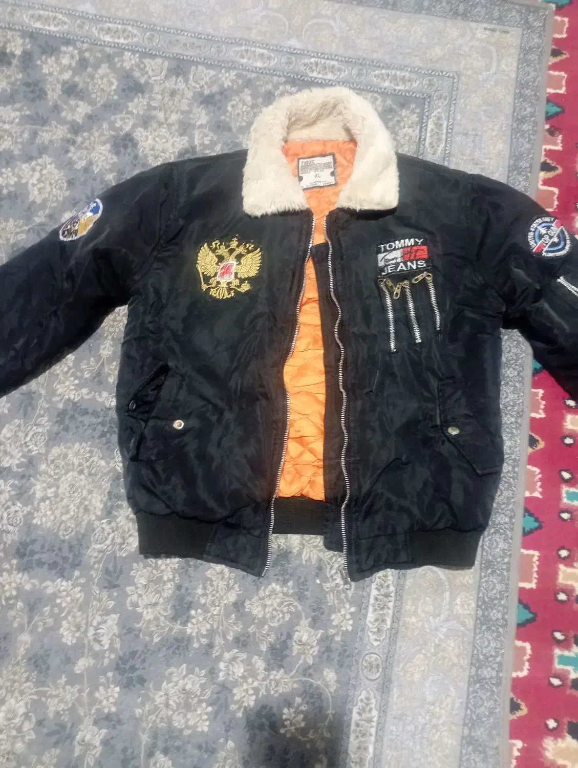 کاپشن خلبانی|لباس|بیجار, |دیوار