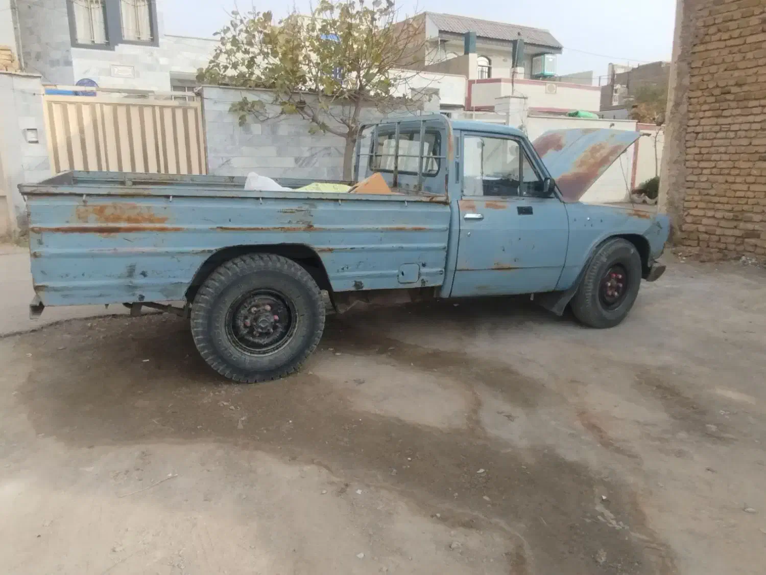 نیسان زیر خاکی کم کار کرد معاوضه با پراید ۸۹ ۸۸|خودرو سواری و وانت|مهدی شهر, |دیوار