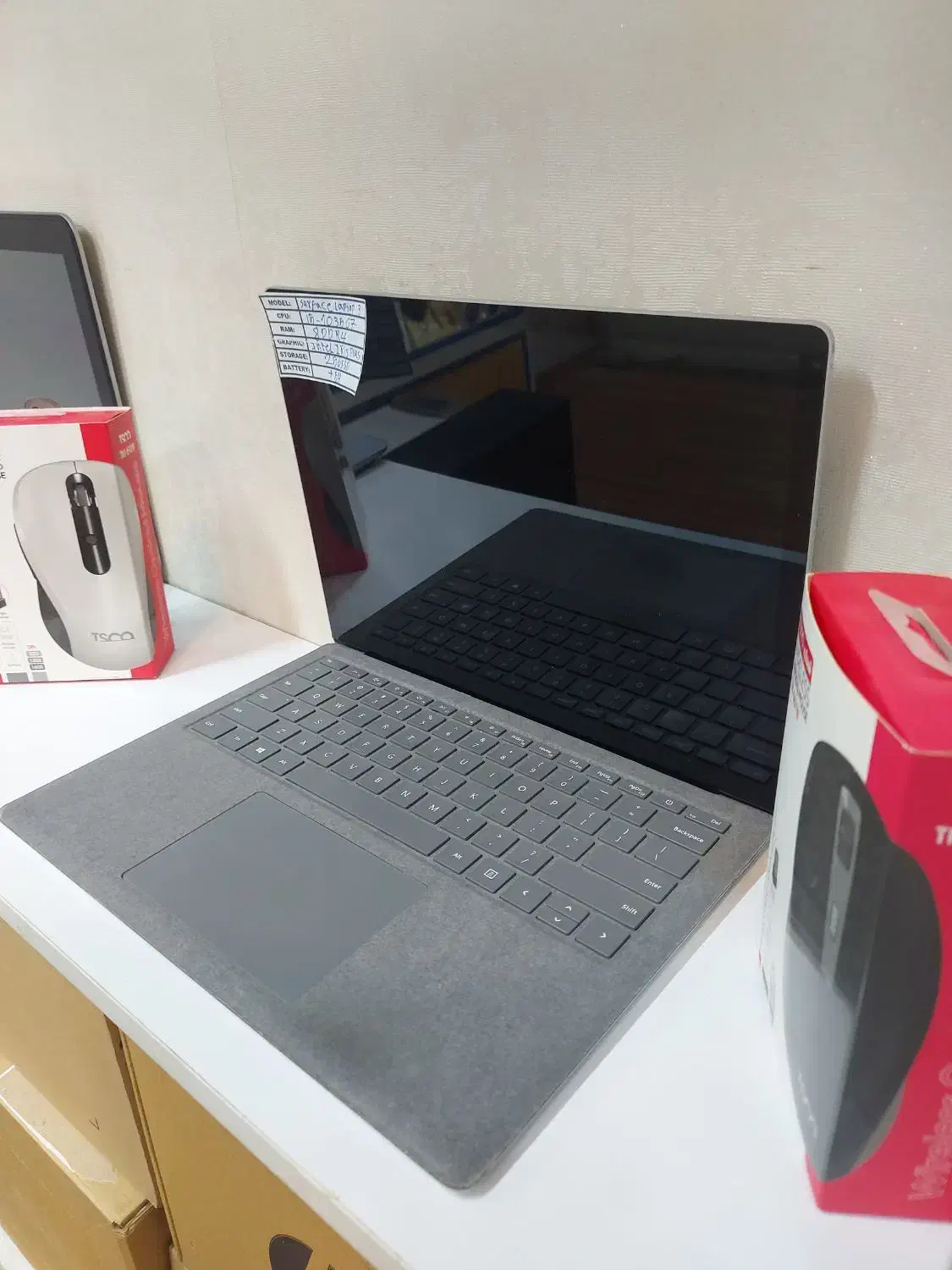 لپتاپsurface i5نسل10رم8ddr4 کاملانوباکارتن‌هاردssd|رایانه همراه|تهران, پونک|دیوار
