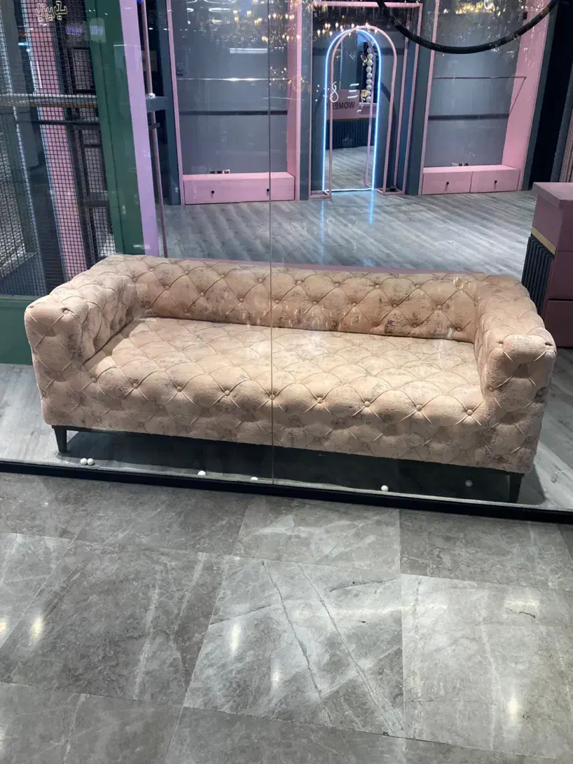 فروش مبل چشتر ۴نفره|مبلمان خانگی و میز عسلی|یزد, |دیوار