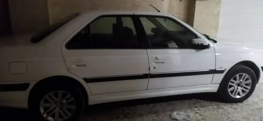 پژو5 ut کم کار لا کاغذی لاستیک نو رینگ صلیی|خودرو سواری و وانت|کرمانشاه, |دیوار