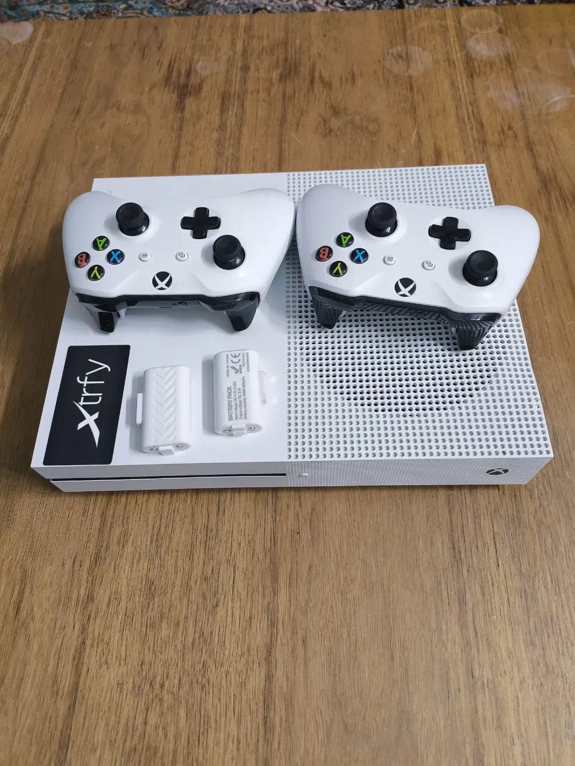 یک ترابایت x box 1 s|کنسول، بازی ویدئویی و آنلاین|تهران, عبدل‌آباد|دیوار