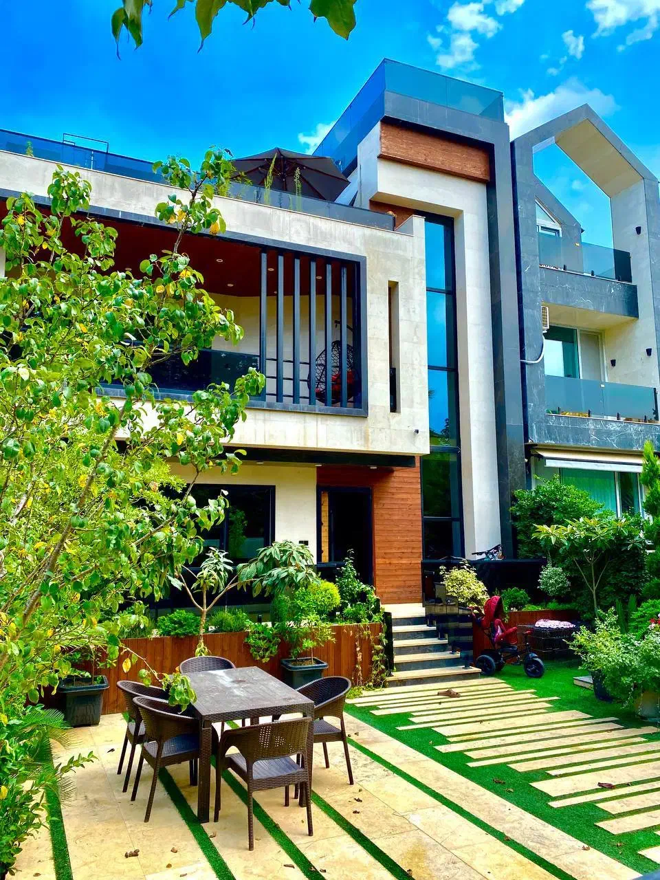 تریبلکس مدرن درمجتمع جنگلی پرایوت باتمامی امکانات|فروش خانه و ویلا|رویان, |دیوار