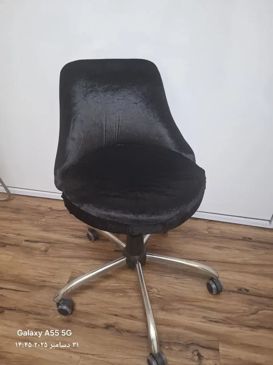 صندلی چرخشی|آرایشگاه و سالن‌های زیبایی|پیرانشهر, |دیوار