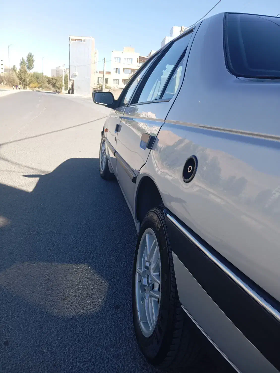 405 تمام رنگ در حد 1404|خودرو سواری و وانت|مهاباد (آذربایجان غربی), |دیوار