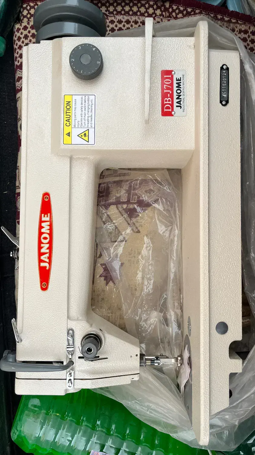 چرخ خیاطی ژانومه|چرخ خیاطی و ریسندگی|تربت‌حیدریه, آسایش|دیوار