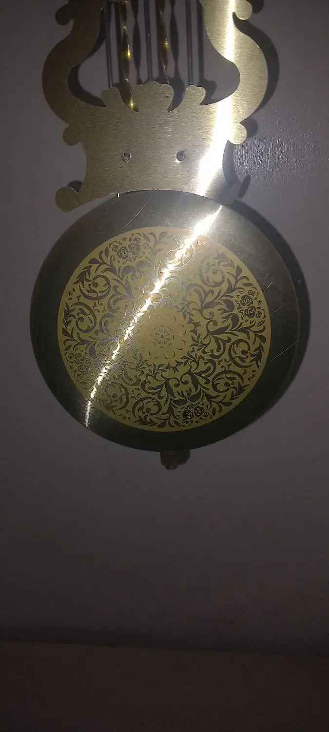 ایستاده|ساعت دیواری و تزئینی|ایلام, |دیوار