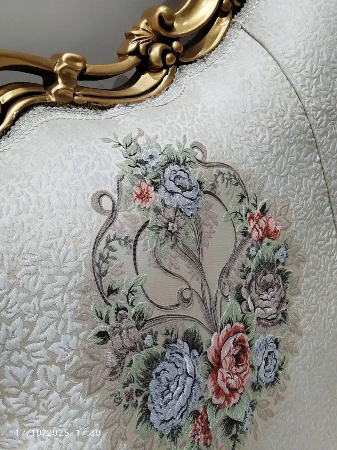 مبل استیل بسیار تمیز و سالم|مبلمان خانگی و میز عسلی|پاکدشت, پاکدشت (مامازند)|دیوار