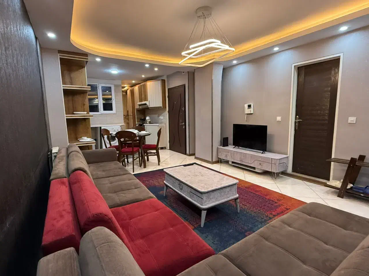 آپارتمان مبله نوساز مرکز شهر میدان انقلاب|اجارهٔ کوتاهمدت آپارتمان و سوئیت|تهران, نصرت|دیوار