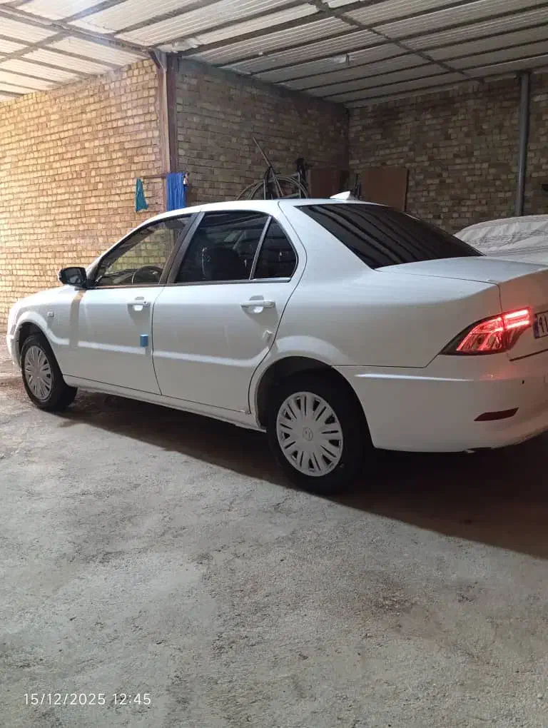 سورن پلاس مدل۴۰۳ دریچه سیمی|خودرو سواری و وانت|فولادشهر, B4|دیوار