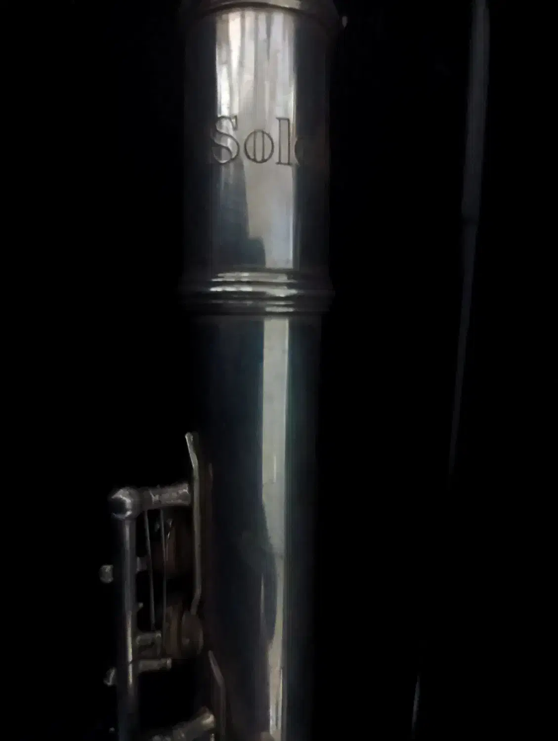 فلوت دکمه دار .  مارک سولیست|سازهای بادی|لاهیجان, کوی خزر|دیوار