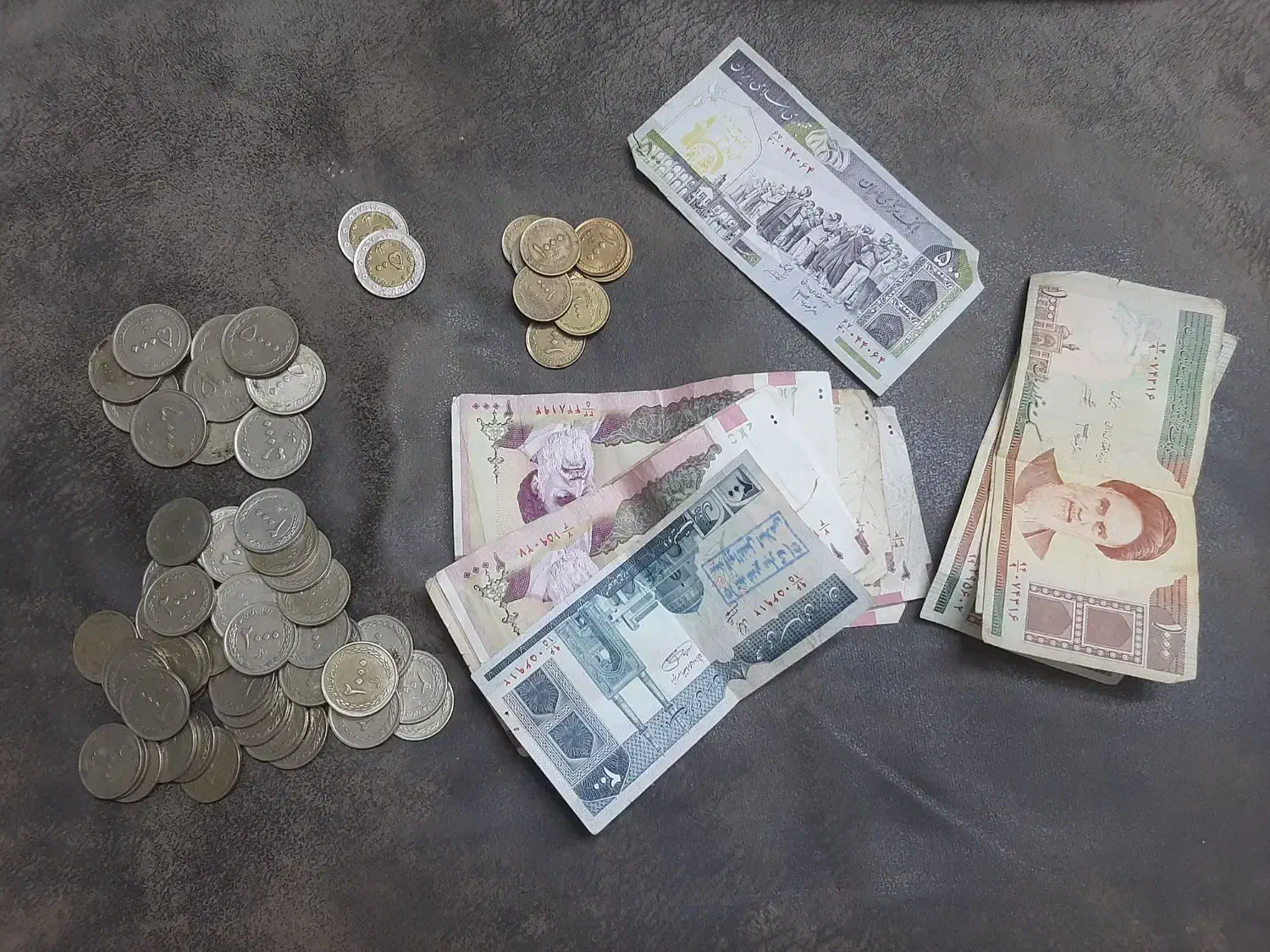 سکه و پول کاغذی قدیمی|کلکسیون سکه، تمبر، اسکناس|گلبهار, شهر جدید گلبهار|دیوار