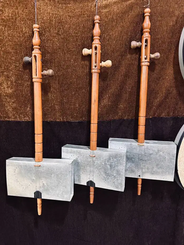 غیچک|سازهای سنتی|باقرشهر, |دیوار