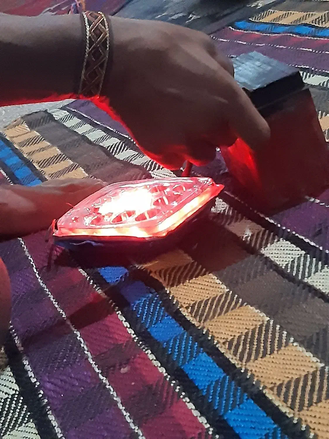 باتریی|لامپ و چراغ|چناران, |دیوار