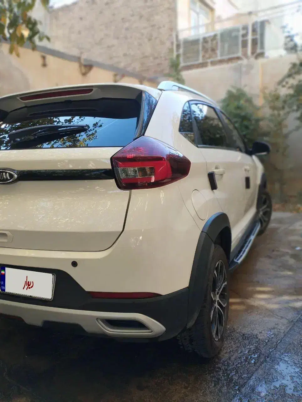 ماشین|خودرو سواری و وانت|پرند, فاز ۴|دیوار