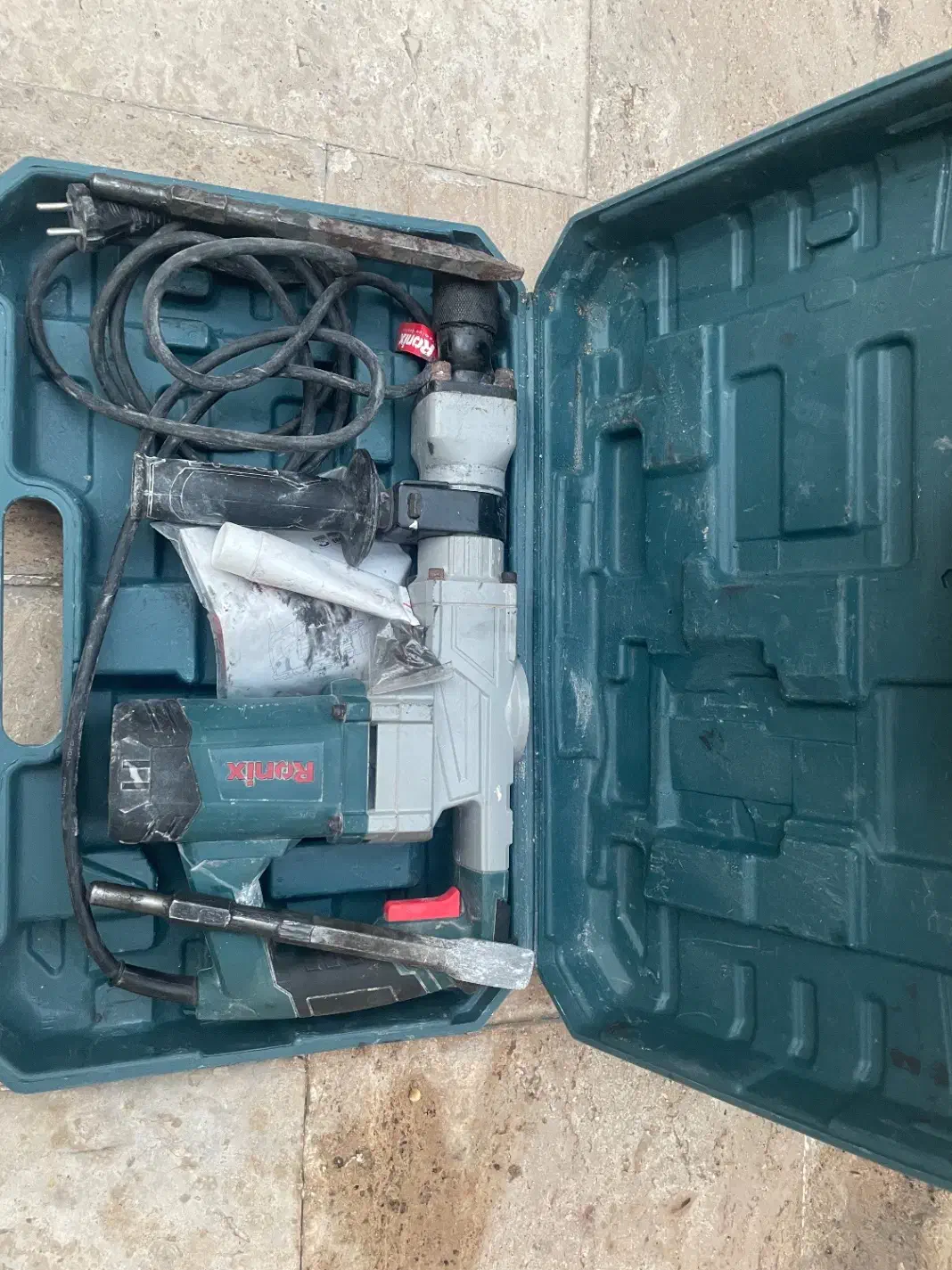 بتن کن|ابزارآلات|کیش, |دیوار