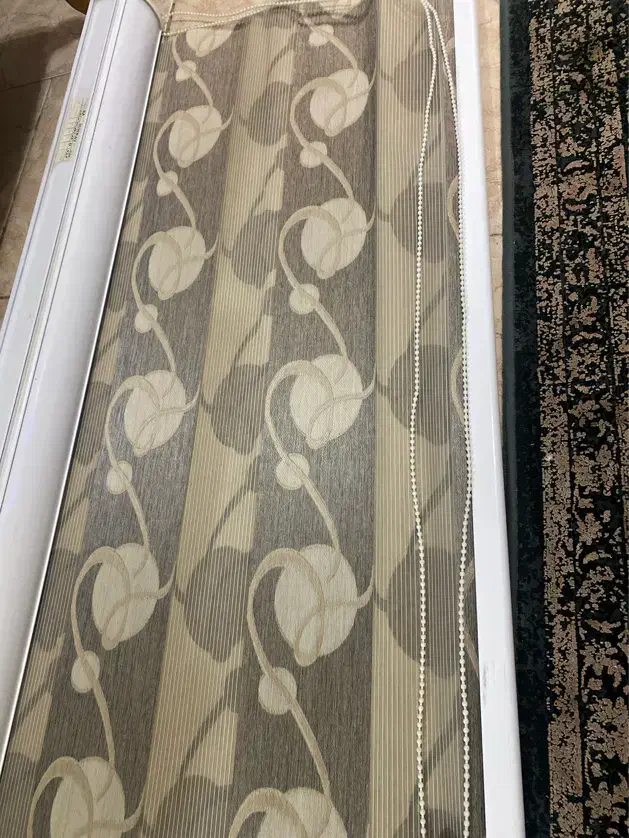 پرده کرکره ای زبرا|پرده، رانر، رومیزی|تهران, سلسبیل شمالی|دیوار