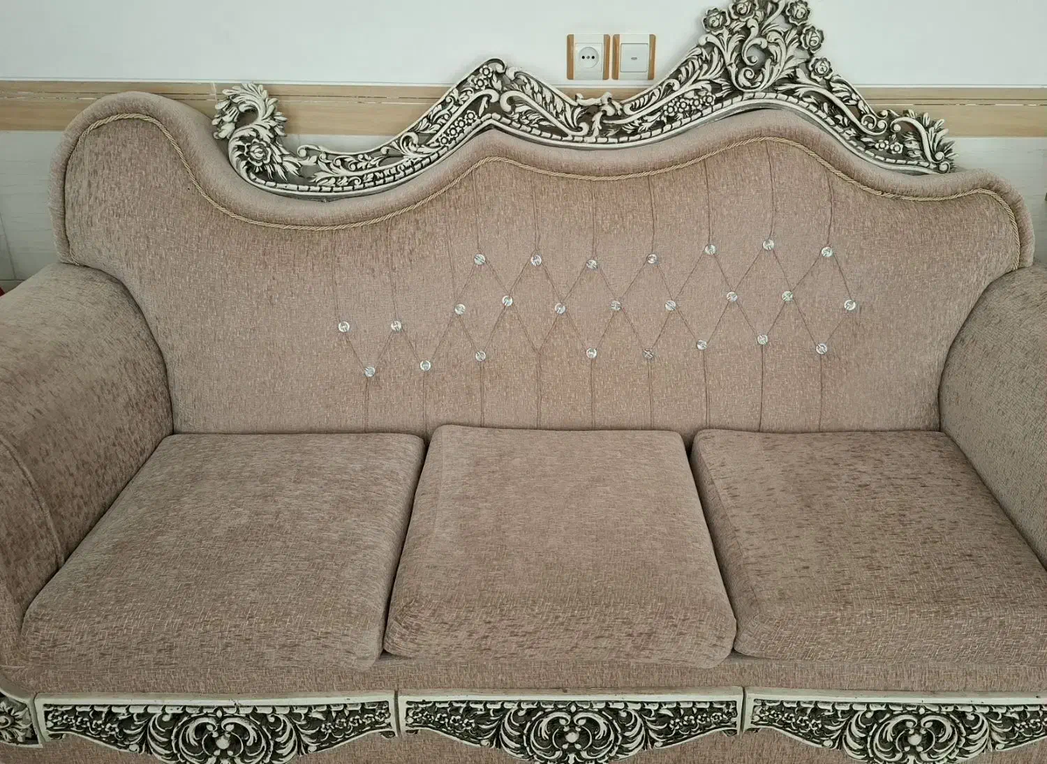 مبل|مبلمان خانگی و میز عسلی|یزد, |دیوار