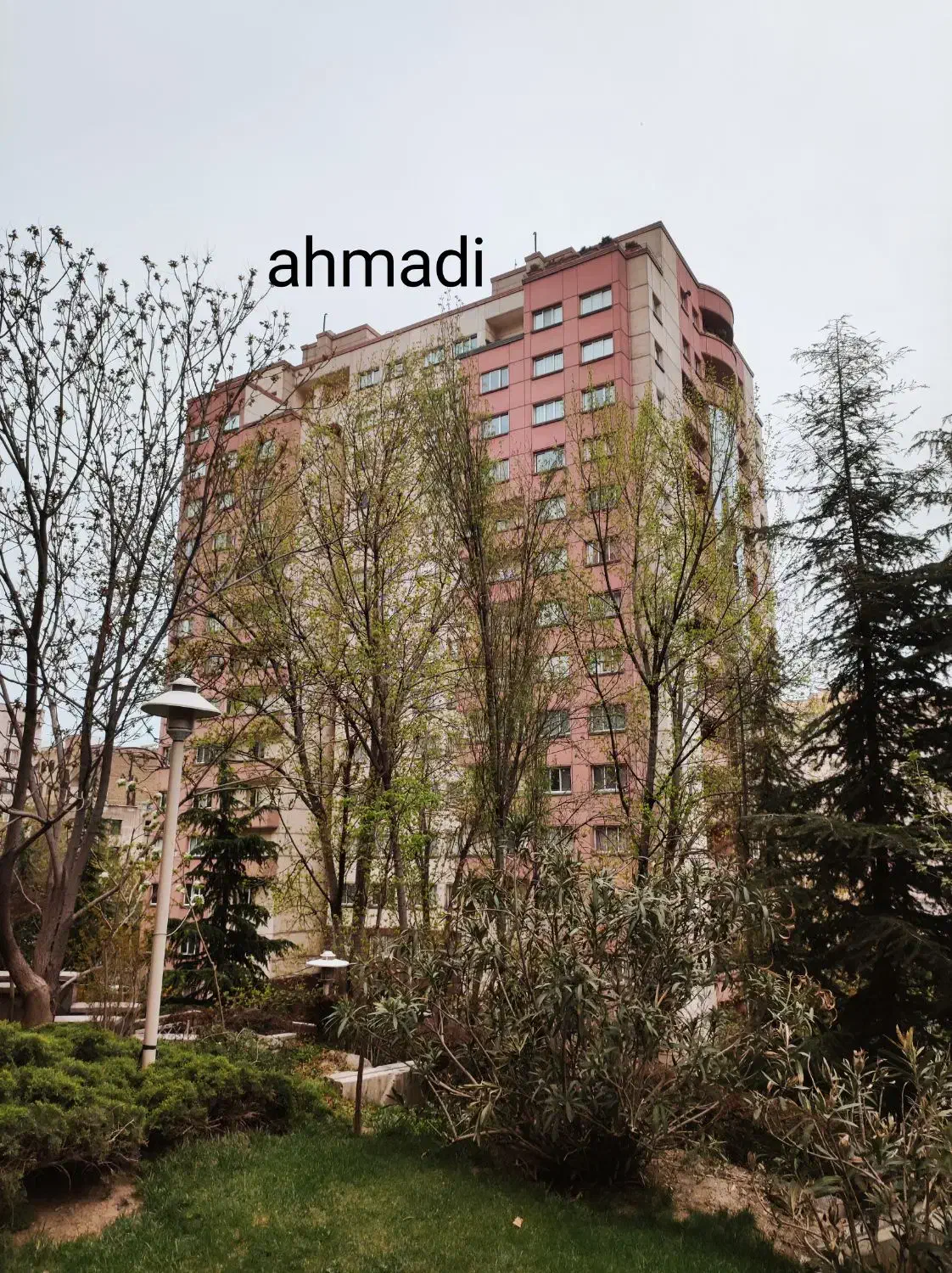 ۱۵۵ متر طبقه ۳ بلوار کاوه برجهای سبحان (احمدی)