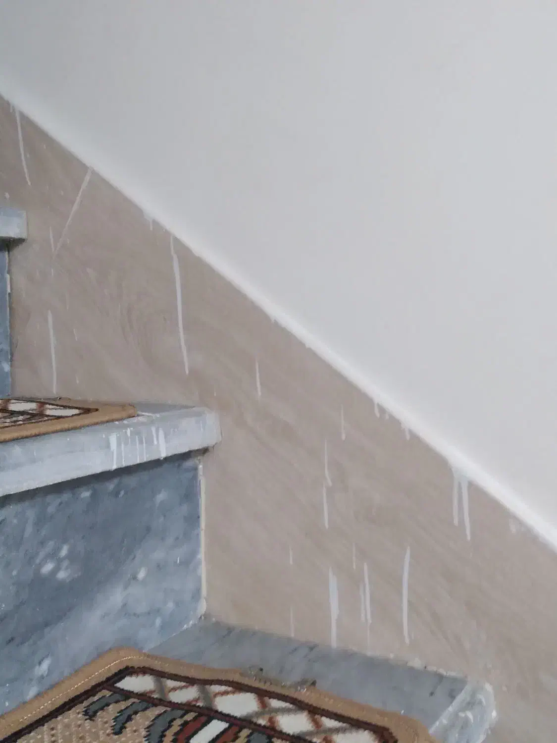 تخریب دیوار،تیقه،کاشی بادژبر،چاه کنی،کشیدن مصالح|خدمات پیشه و مهارت|میانه, |دیوار