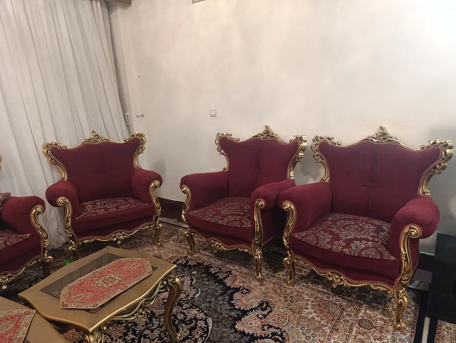 مبل هفت نفره سلطنتی|مبلمان خانگی و میز عسلی|قم, شهرک خودرو|دیوار