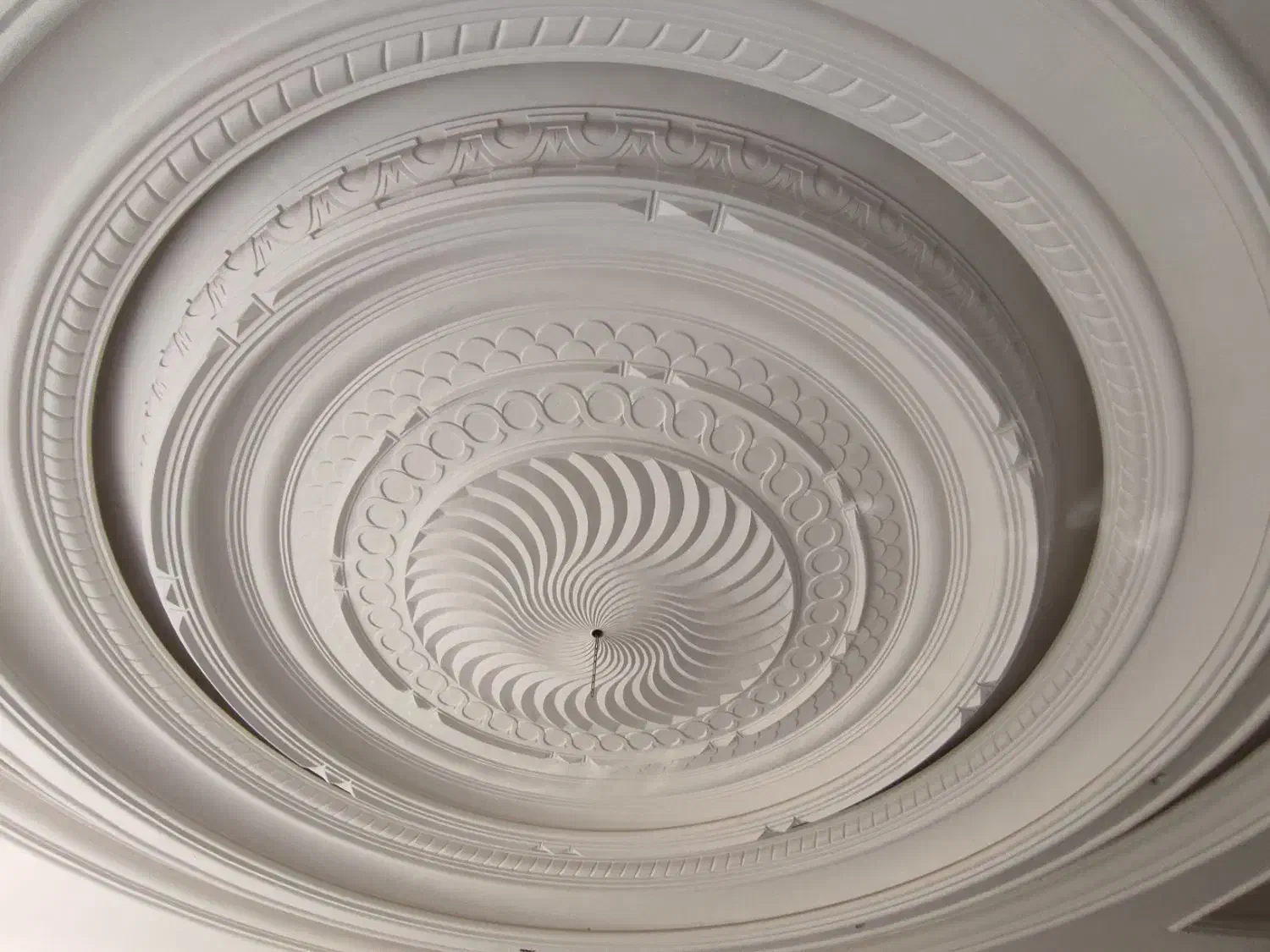 سفید کاری وگچبری|خدمات پیشه و مهارت|زرند, |دیوار