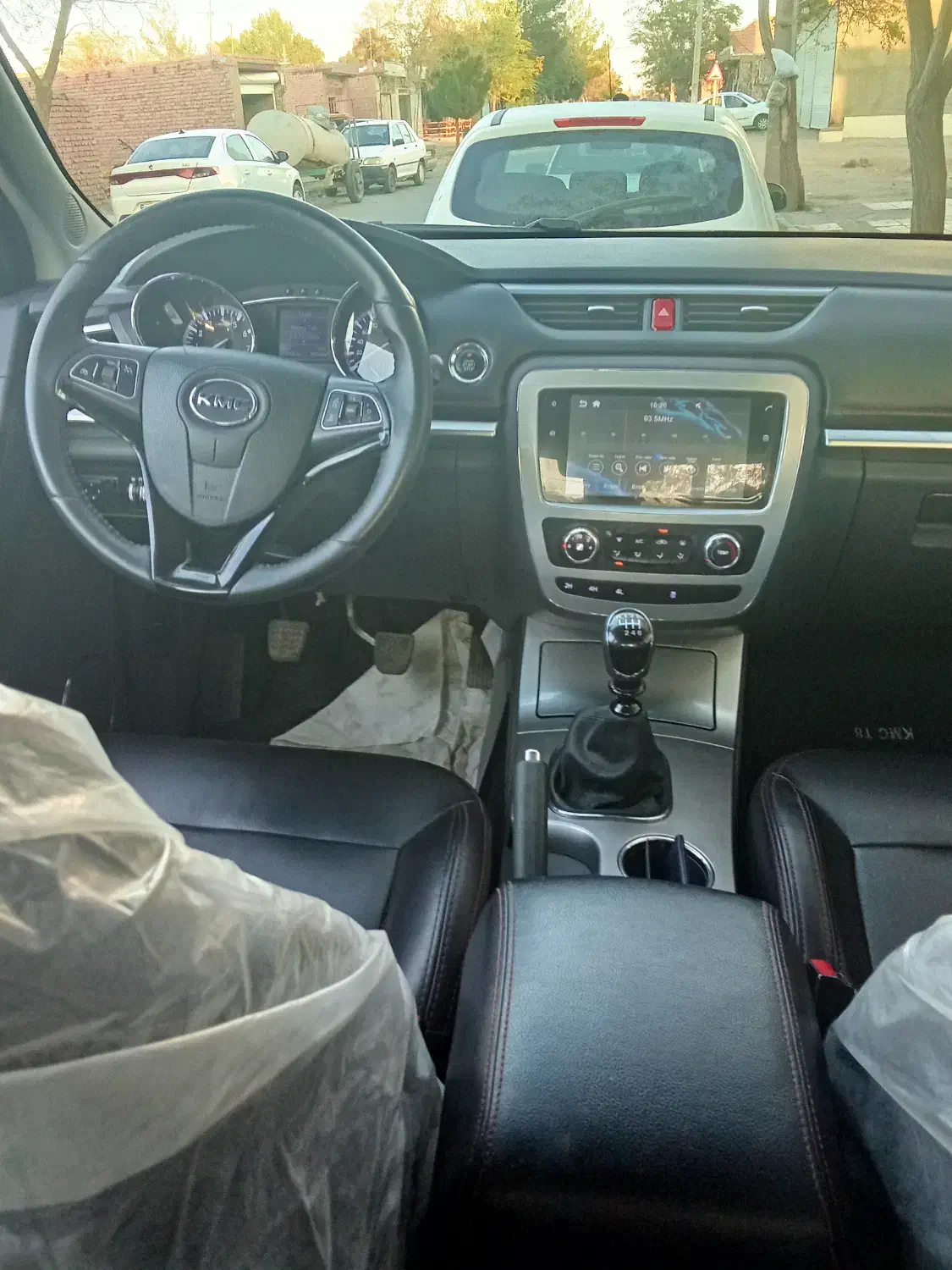 Kmc t8|خودرو سواری و وانت|تربت‌حیدریه, فردوسی جنوبی|دیوار