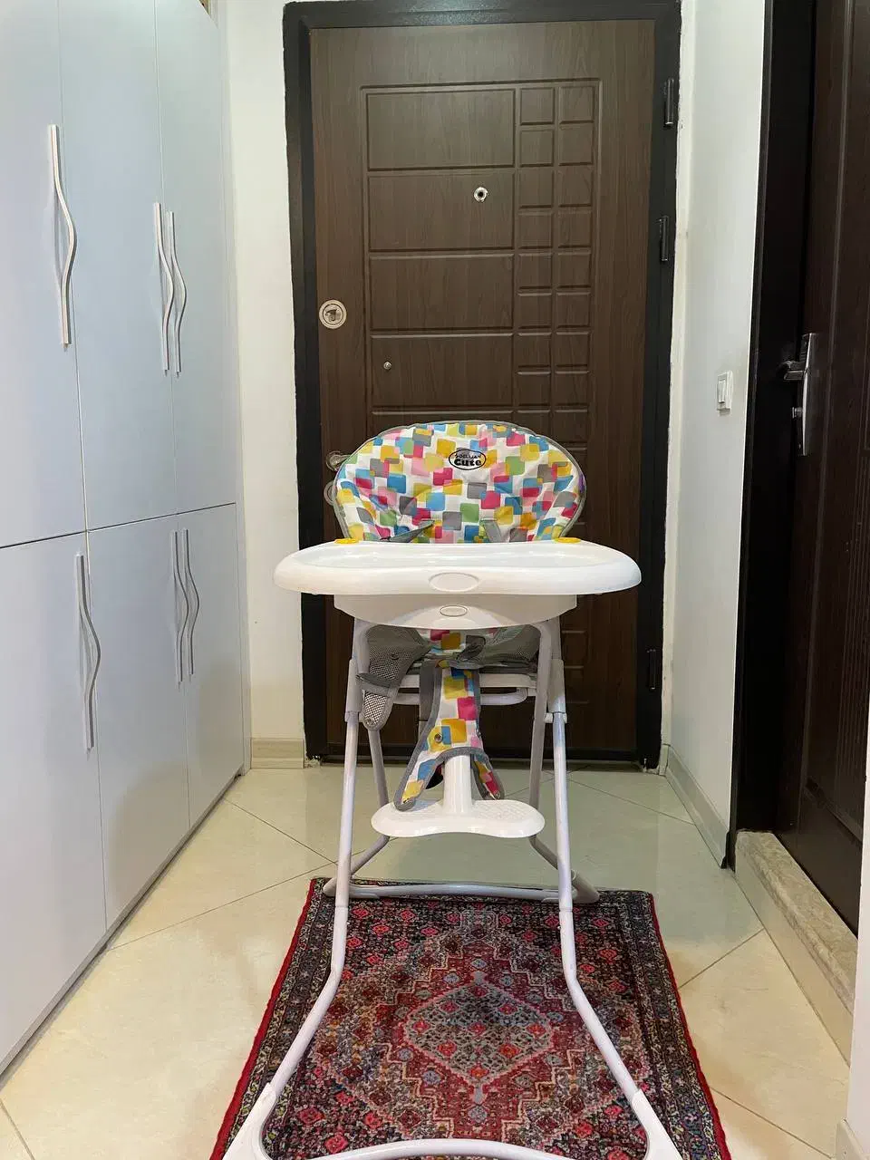 صندلی غذای نوزاد|تخت و صندلی بچه|سنندج, |دیوار
