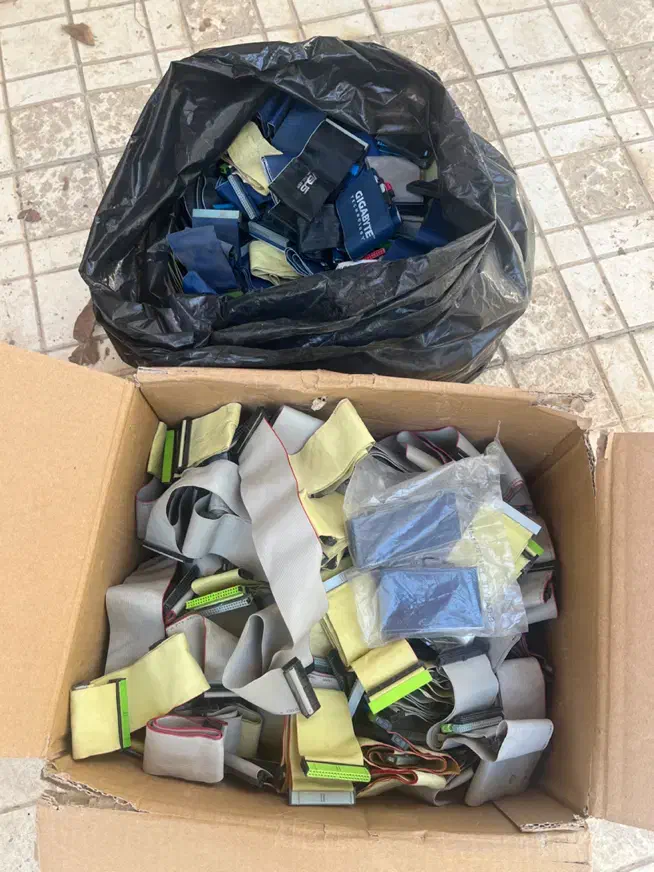 ۳۶۰ عدد کابل ide کامپیوتر|قطعات و لوازم جانبی رایانه|کرج, محمد آباد|دیوار