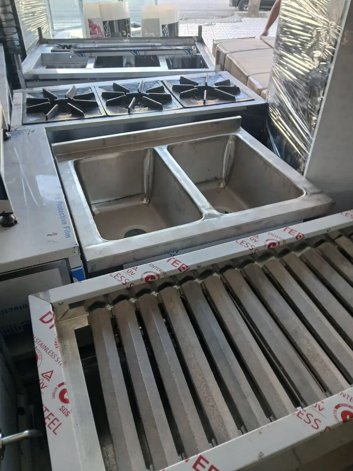 فروش ویژه انواع میزکار  سینک وان فرساندویچی تاپینگ|کافی‌شاپ و رستوران|کرمانشاه, |دیوار