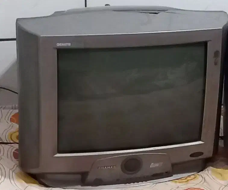 تلویزیون سالم 700هزارتومان در کرمان|تلویزیون و پروژکتور|ماهان, |دیوار