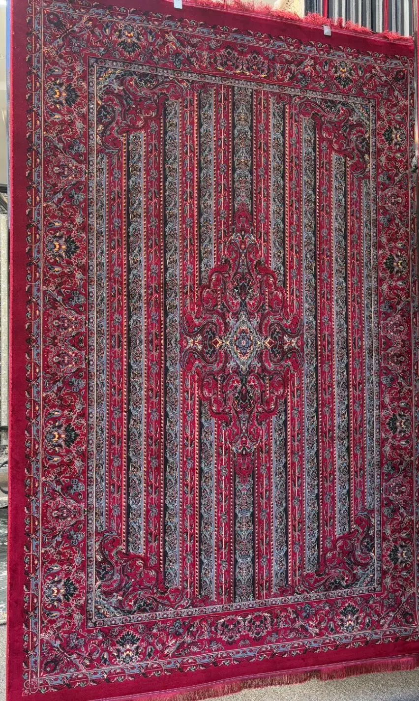 فرش های ۷۰۰ شانه لاکی طرح قشقایی|فرش|شاهرود, |دیوار