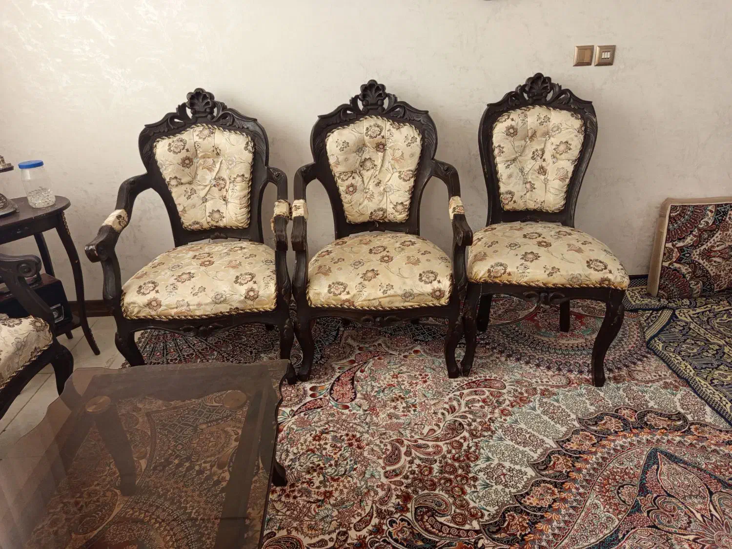 مبل|مبلمان خانگی و میز عسلی|قم, شهرک مهدیه (مدرس)|دیوار