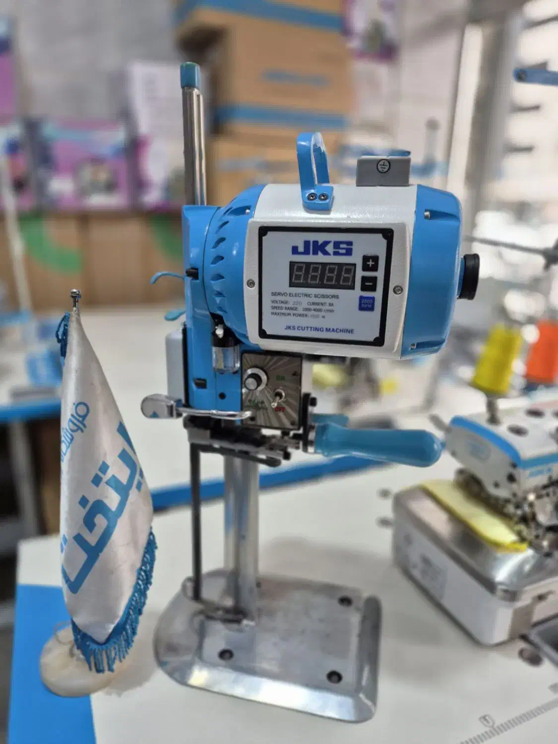 قیچی برقی کامپیوتری شماره 8 جک درحد آکبند خریدار|چرخ خیاطی و ریسندگی|تهران, دولتخواه شمالی|دیوار