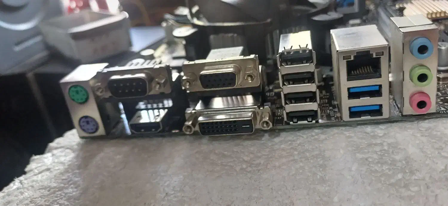 مادربرد cpu i5 7400 fn|قطعات و لوازم جانبی رایانه|شیراز, شهرک پرواز|دیوار