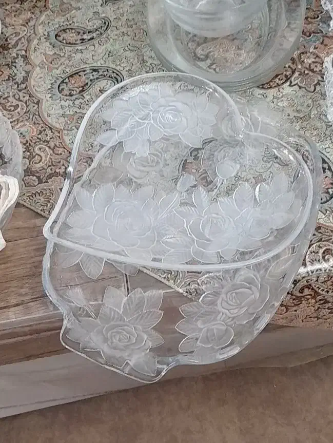 کریستال|کلکسیون اشیاء عتیقه|تهران, جوانمردان (اندیشه)|دیوار