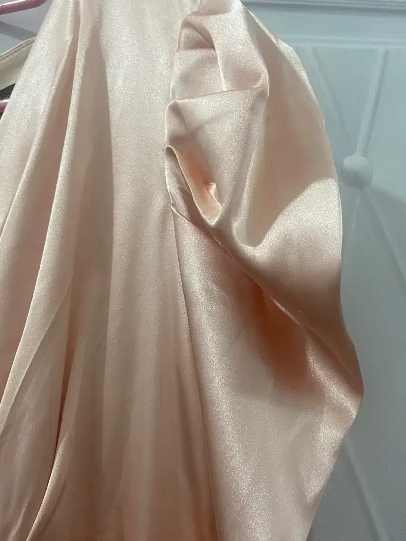 لباس مجلسی|لباس|سیاهکل, |دیوار