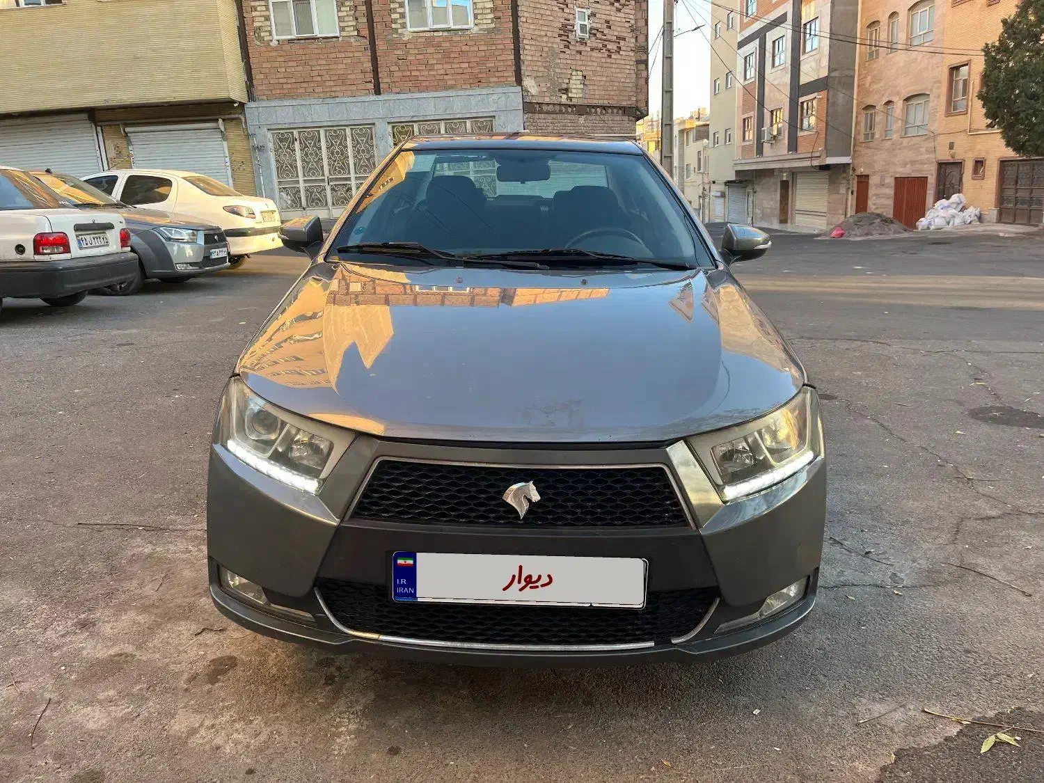 دنا پلاس تیپ ۲ساندروف دار بدون رنگ مدل ۹۷|خودرو سواری و وانت|تبریز, |دیوار