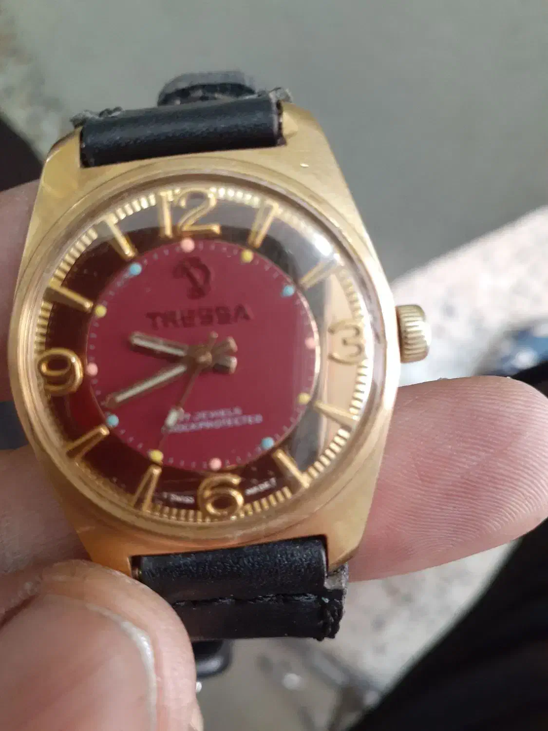 ساعت عتیقه مارک تریسا سوییسی اصل|کلکسیون اشیاء عتیقه|فولادشهر, B2|دیوار