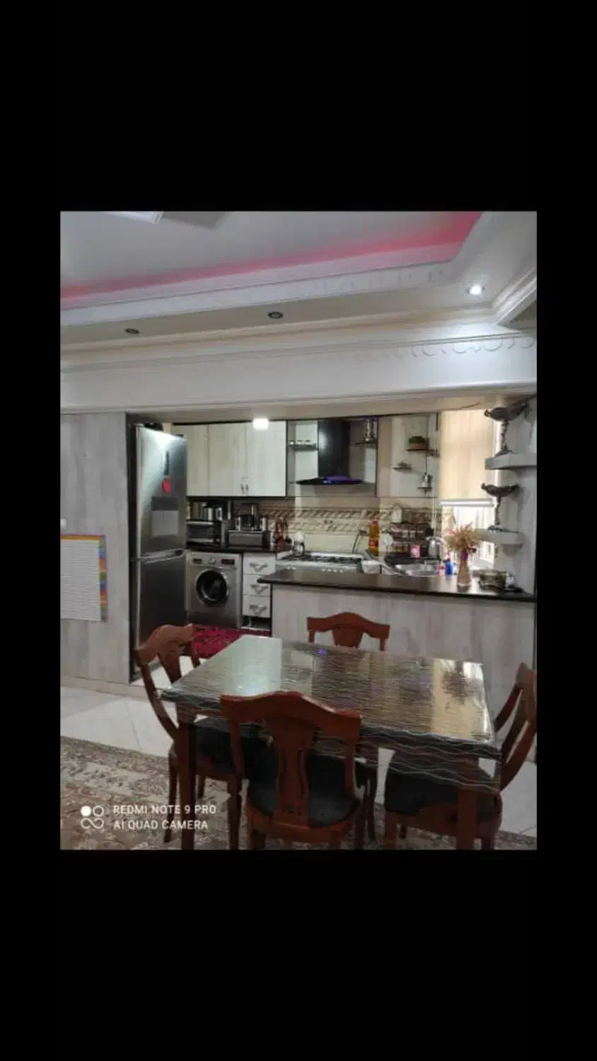 ۸۰متر طبقه دوم با آسانسور